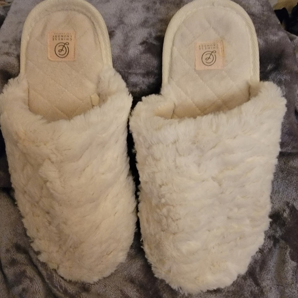 Chinese Laundry Womens L 9-10 Cream/White Faux Fur Slide Quilted Footbed